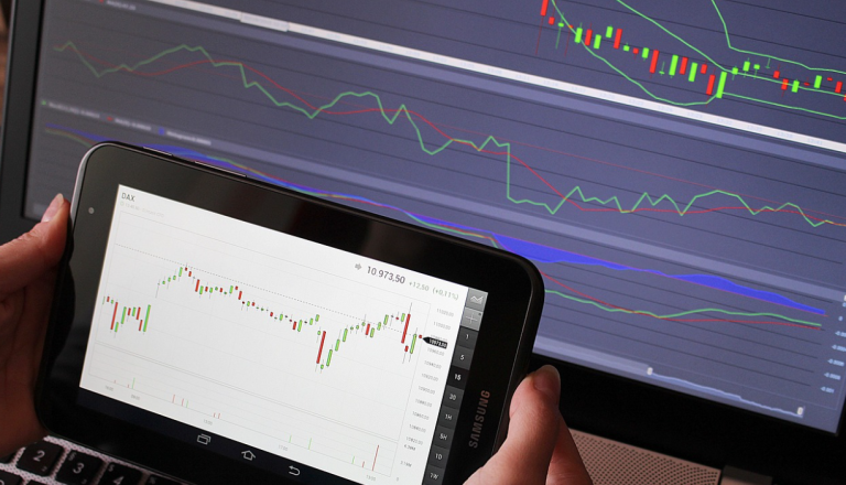 Kako deluje trgovanje s CFD-ji: strokovni vodnik podjetja InoQuant