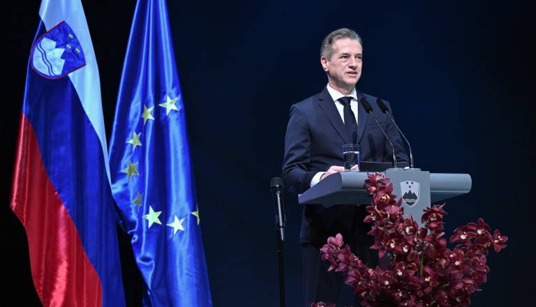 Slovenija jasno: Vojaški posegi brez podlage v mednarodnem pravu niso sprejemljivi