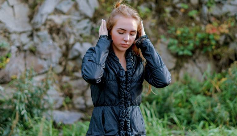 Biki in škorpijoni bodo spoznali, da trma tokrat ne bo rešitev