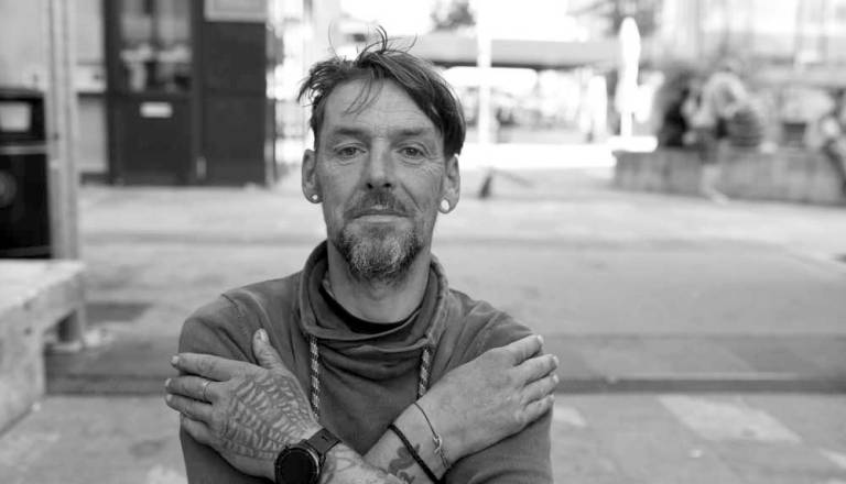 Odšel je še en kralj ulice, poslavljajo se od Aleksa