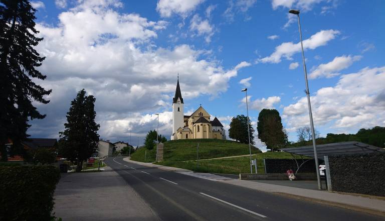 Znano, kje v Pomurju bi lahko uredili romsko naselje