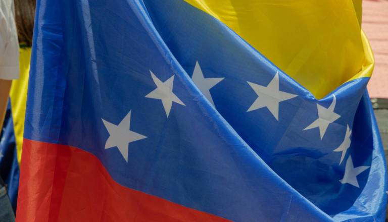Po zajetju Madure začasno vodenje Venezuele prevzema podpredsednica