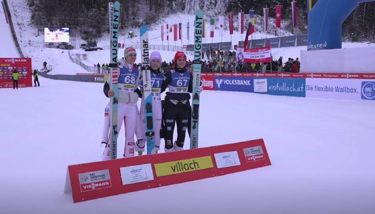 Nika Prevc skočila do nove zmage in prevzela rumeno majico