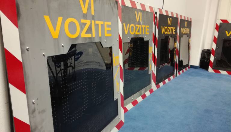 Pozor! Maribor dobiva nov prikazovalnik hitrosti