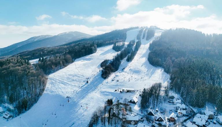 Zasneževanje v polnem teku, kdaj se bodo odprle Gače?