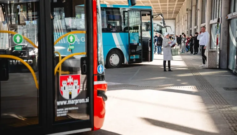 Prihodnji teden zapora ceste in izpad postajališča avtobusa