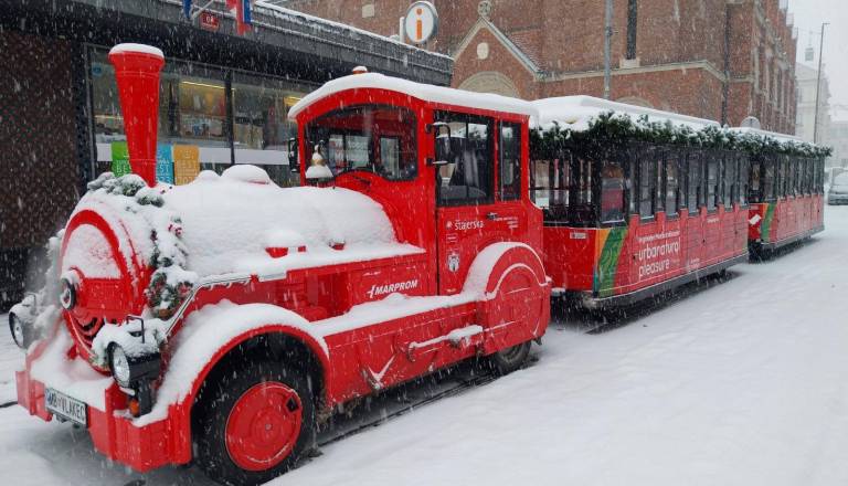Mestni vlakec zaradi zimskih razmer danes ne bo vozil po mariborskih ulicah