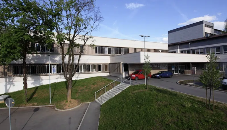 Po dogajanju na ortopediji vodstvo SB Novo mesto: oddelek deluje nemoteno in z novim vodstvom