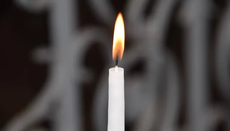 Poslovil se je priljubljeni duhovnik in dolgoletni urednik znane revije, ki jo je soustvarjal kar šest desetletij