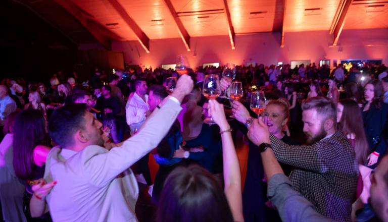 Zakaj bodo pravoslavni verniki v Mariboru novo leto dočakali šele prihodnji teden?