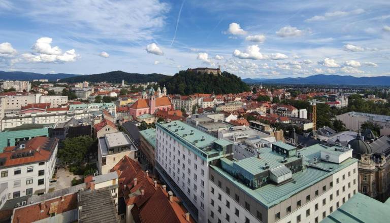 V Ljubljani cene komaj rastejo, posli pa so vse dražji