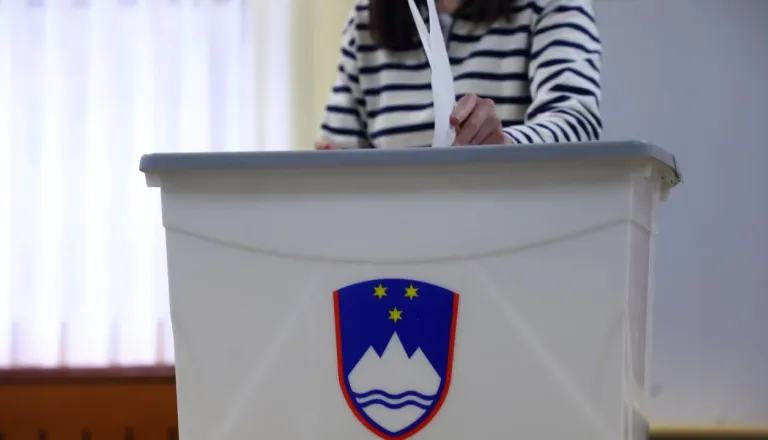 Prešteli so nove glasovnice, takšni so zdaj referendumski rezultati