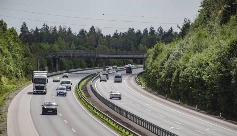 Več kot 24.000 Gorenjcev vsak dan odhaja na delo v osrednjo Slovenijo