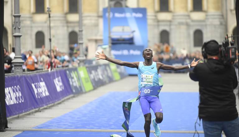 FOTO in VIDEO: Jubilejni Ljubljanski maraton dobil zmagovalca, poglejte prihod v cilj