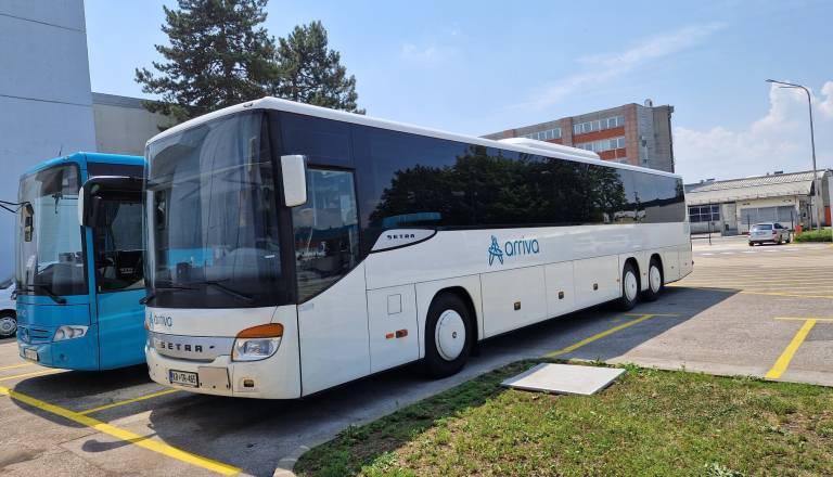 Pozor, potniki! Zaradi del se začasno seli avtobusno postajališče pri pokopališču Dobrava