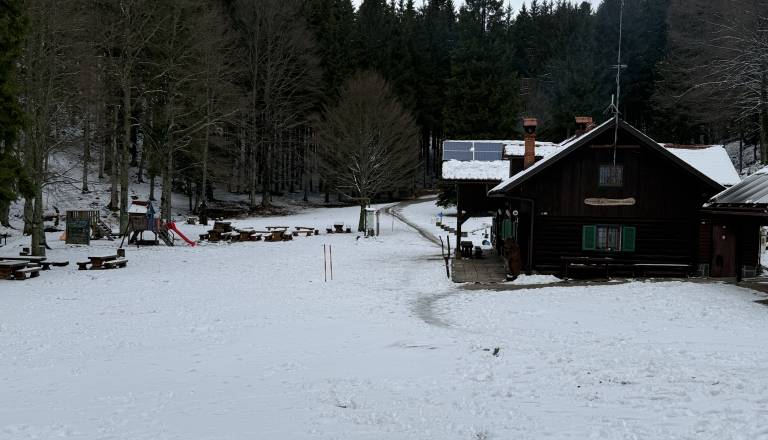 Slovenija pred izrazitim vremenskim preobratom, prihaja celo sneg