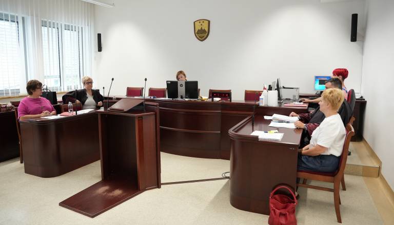Sodne sage v soboški knjižnici še ni konec, vložena pritožba na oprostilno sodbo sindikalistke