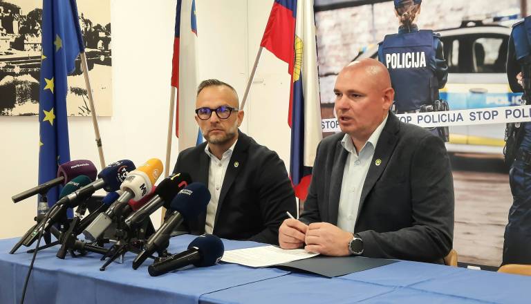 VIDEO: Na Štajerskem več kot desetletje izkoriščali ženske za prostitucijo, kriminalisti razkrili grozljive podrobnosti