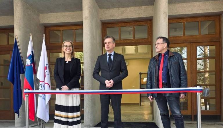 Trak prerezali že marca, negovalna bolnišnica na Pohorju pa še vedno brez pacientov