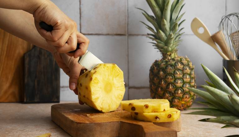 Pozor, ta ananas umikajo s polic zaradi prevelike količine pesticida