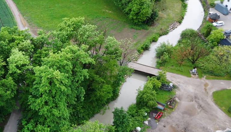Pred jesenskimi padavinami v Komendi ukrepi za večjo poplavno varnost