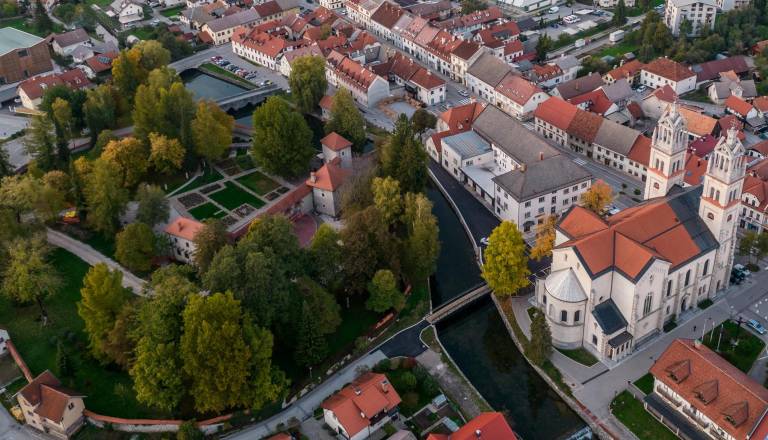 Ribniški proračun na polovici leta: skoraj 4,4 milijona evrov za investicije