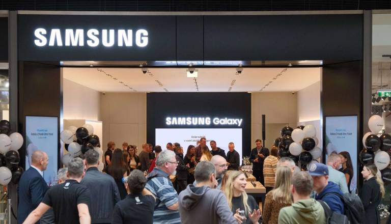 V ALEJI zaživela prva Samsungova trgovina v regiji, zasnovana po najnovejših standardih
