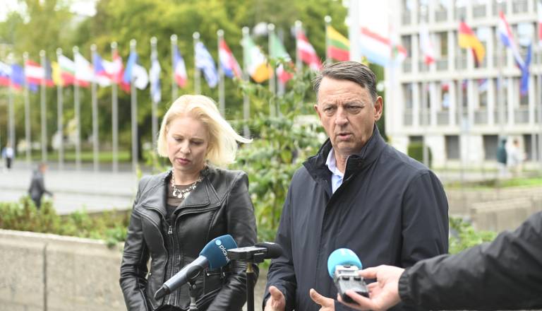 Nekateri župani na oblasti že 32 let, Rop in Klakočar Zupančič bi mandate omejila