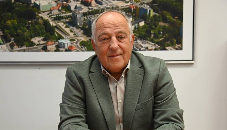 Anton Crnjac tudi uradno nazaj na čelu UKC Maribor: Kaj bo njegova prva naloga?