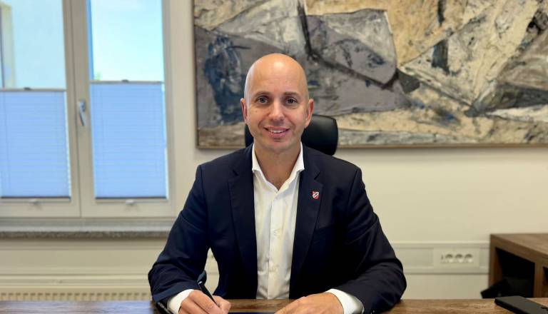 ANKETA: Samo Pogorelc že osem let na čelu Ribnice, kako ocenjujete njegovo delo?
