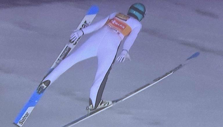 Prevc znova najboljši, Lanišek po obetavni prvi seriji sedmi