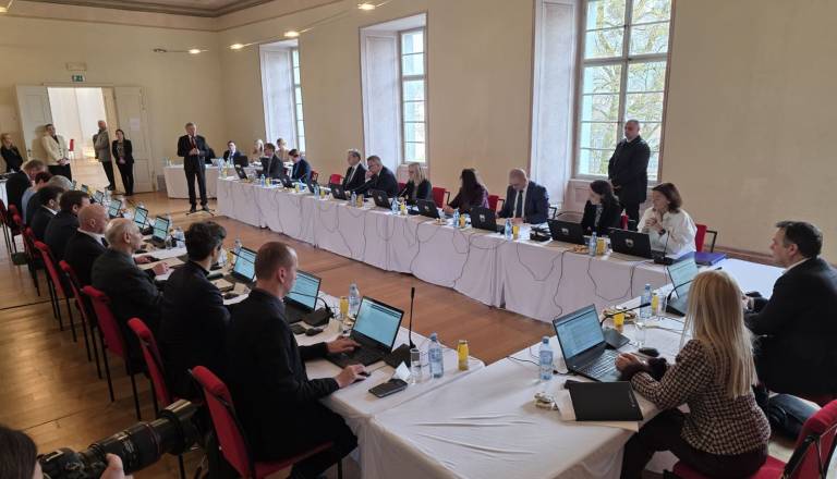 Robert Golob z ministri na Gorenjskem: Na kaj jih bodo opozorili tamkajšnji župani?