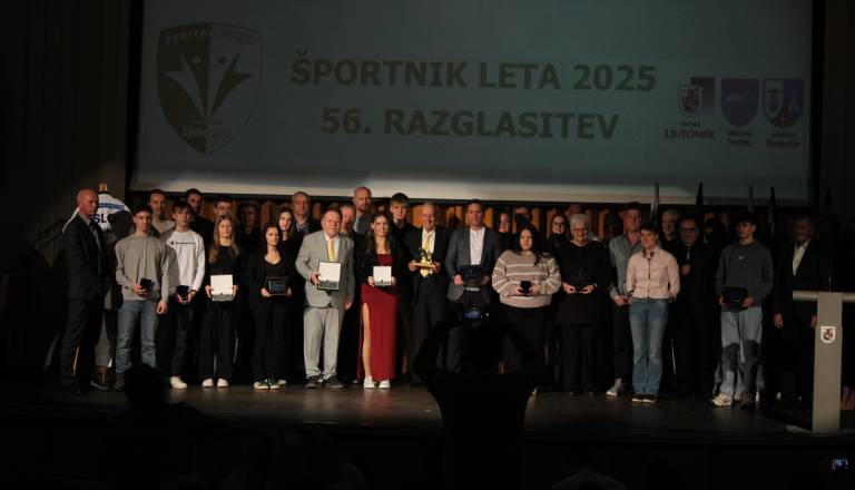 FOTO in VIDEO: V Ljutomeru razglasil najboljše športnike minulega leta, podelili tudi kipec Miroslava Steržaja 