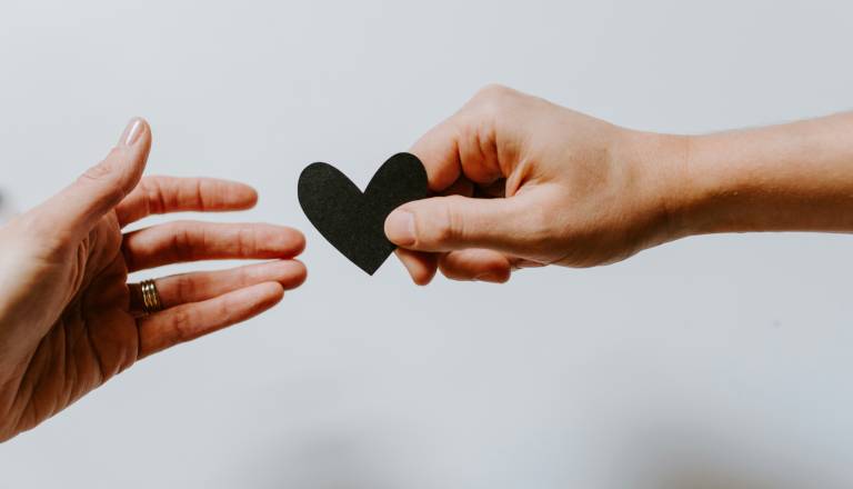 Prihaja trenutek resnice: Sonce in Kiron razkrivata, kako zaceliti stare rane