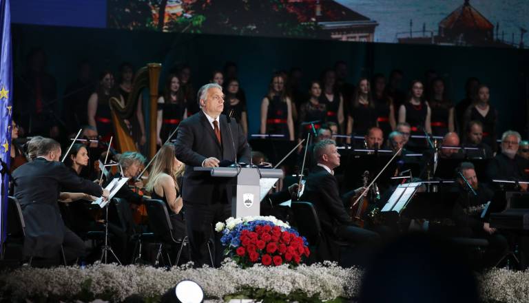 Viktor Orban razkril skrivnost skoraj 40 let dolgega zakona