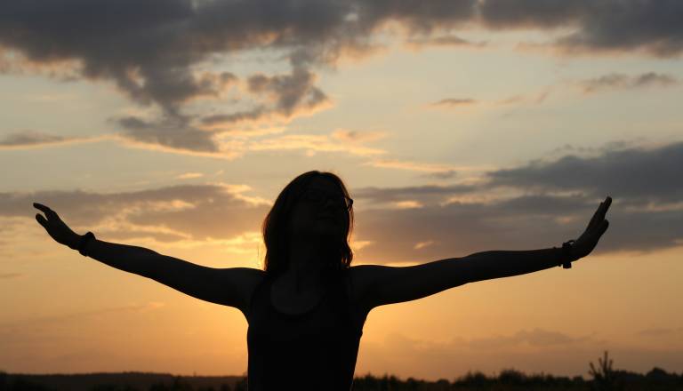 Za dvojčke in rake prihaja čas, ko bodo za svobodo pripravljeni tvegati veliko