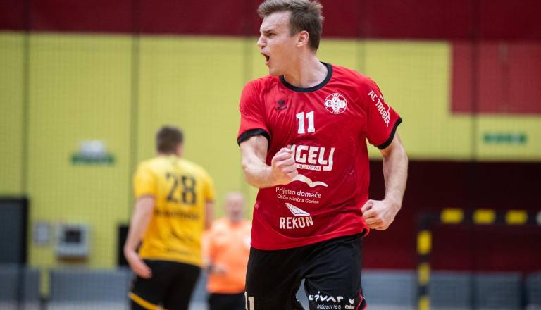 Slovan odbil nalet Sviša in skočil nazaj na vrh