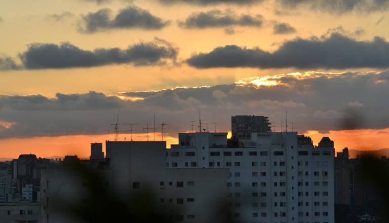 V Ljubljani bi za stanovanje morali varčevati kar 43 let, pa drugje?