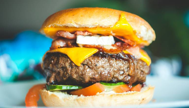 Ste kupili to živilo? Odpoklic izdelka zaradi tveganja prisotnosti plastike