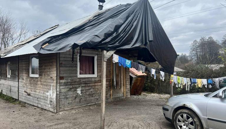 138 postopkov zaradi neobiskovanja pouka, 77 Romov v javna dela