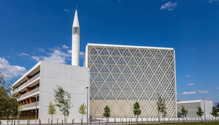 Začenja se ramazan: V ljubljanski džamiji danes pričakujejo velik obisk muslimanov