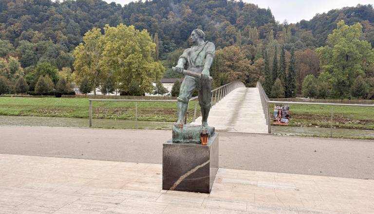 Mladoletni Štajerec zaradi smrti 82-letnika pred sodišče, tožilstvo predlaga vzgojni ukrep