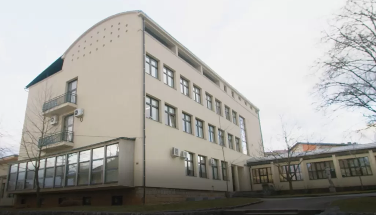 Projekt preureditve dijaškega doma v šolske prostore prestavljen