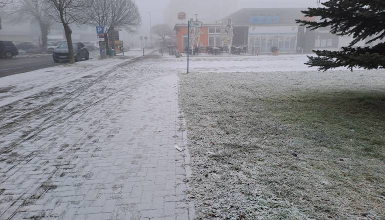 Padavine zajele Slovenijo, meja sneženja se bo spuščala