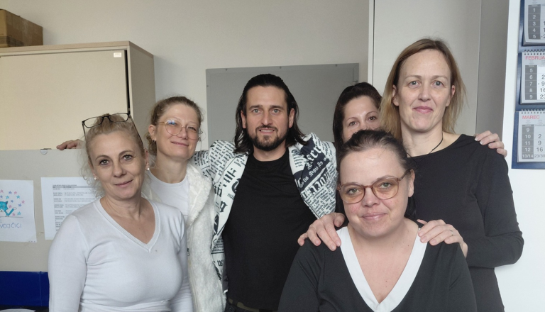 Žiga iz Kmetije razveselil paciente v soboški bolnišnici