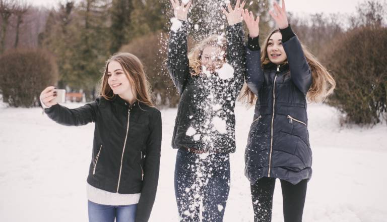 Pred finančno nevihto: To znamenje naj ukrepa zdaj