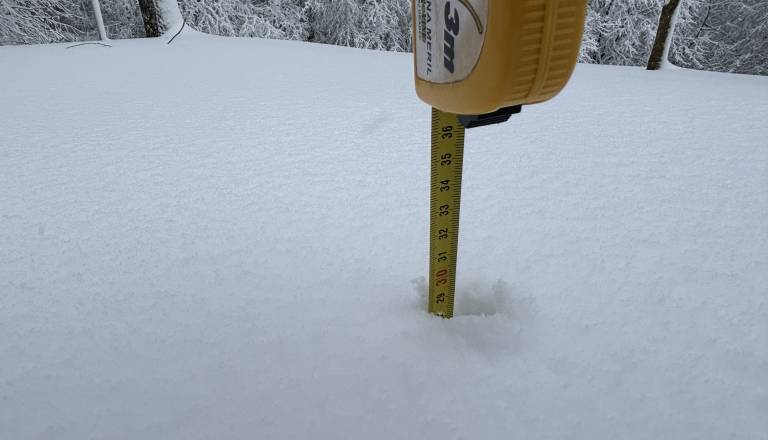 FOTO: Goričko prekrila debela snežna odeja