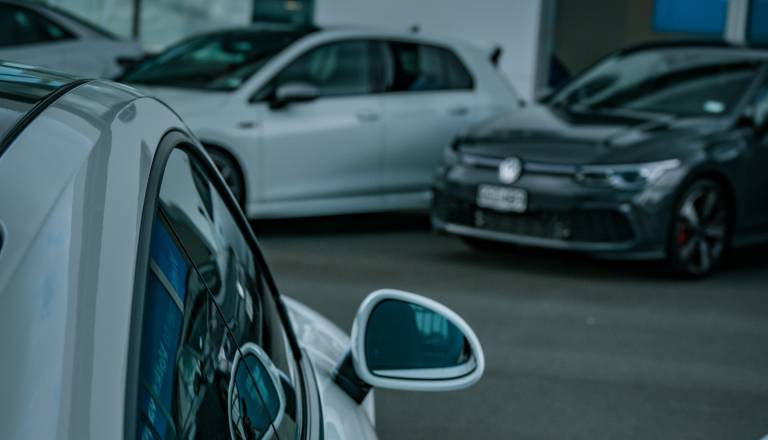 Iščete rabljeno vozilo? Preverite, na kaj paziti pri nakupu 