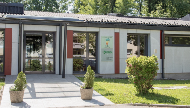 Kdo ima prednost pri vpisu v novomeške vrtce? Preverite, koliko pomeni zaposlenost staršev