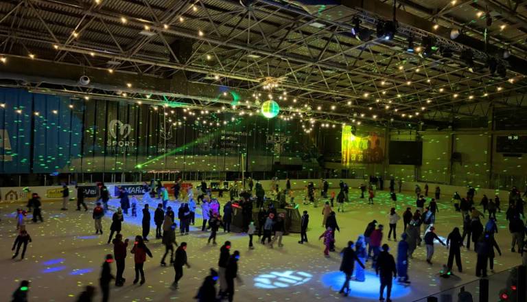 Med zimskimi počitnicami v Ledni dvorani dodatni termini drsanja, v soboto pa sledi ...